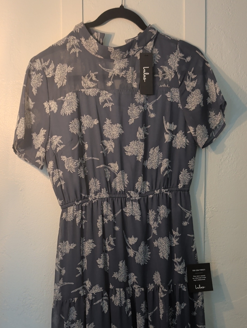 Lulu's Navy Blue Floral Short Sleeve Midi Dress SMALL